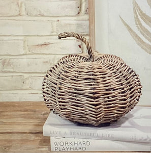 11" Willow Pumpkin
