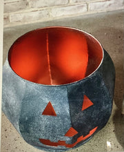 Load image into Gallery viewer, Black Tin Pumpkins S/3