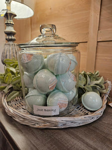 LisaLou Bath Bombs