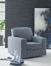 Load image into Gallery viewer, Olwenburg Swivel Chair