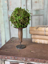 Load image into Gallery viewer, 5” Moss Twined Vine Ball