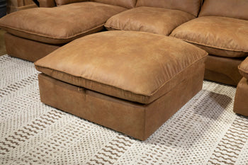 Marlaina Ottoman