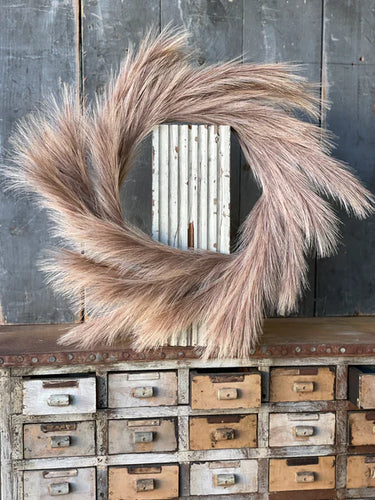 Tawny Plume Grass Wreath